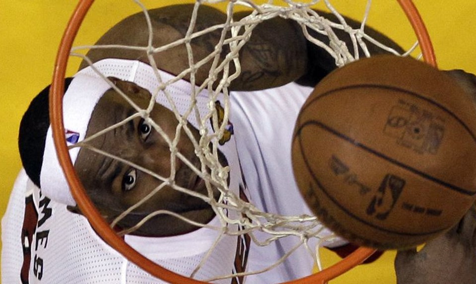 LeBron obeťou vandalizmu s rasistickým motívom