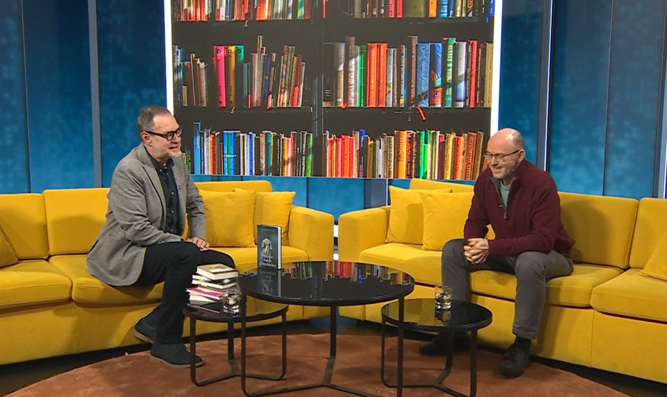 KNIŽNÉ TIPY: Čo darovať čitateľom na Vianoce? Overené novinky od Milana Buna