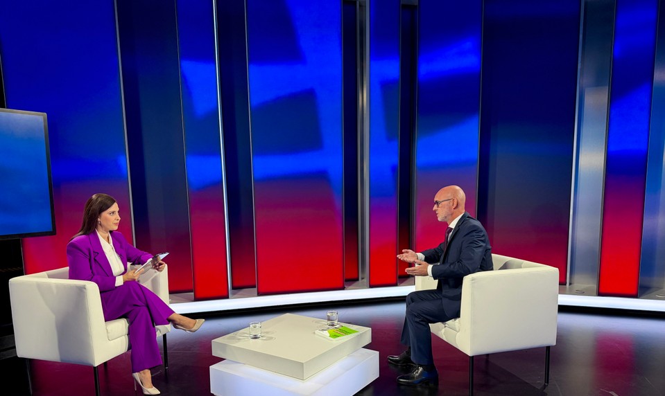 Gröhling v Politike 24: „Taraba bude drahá nevesta“