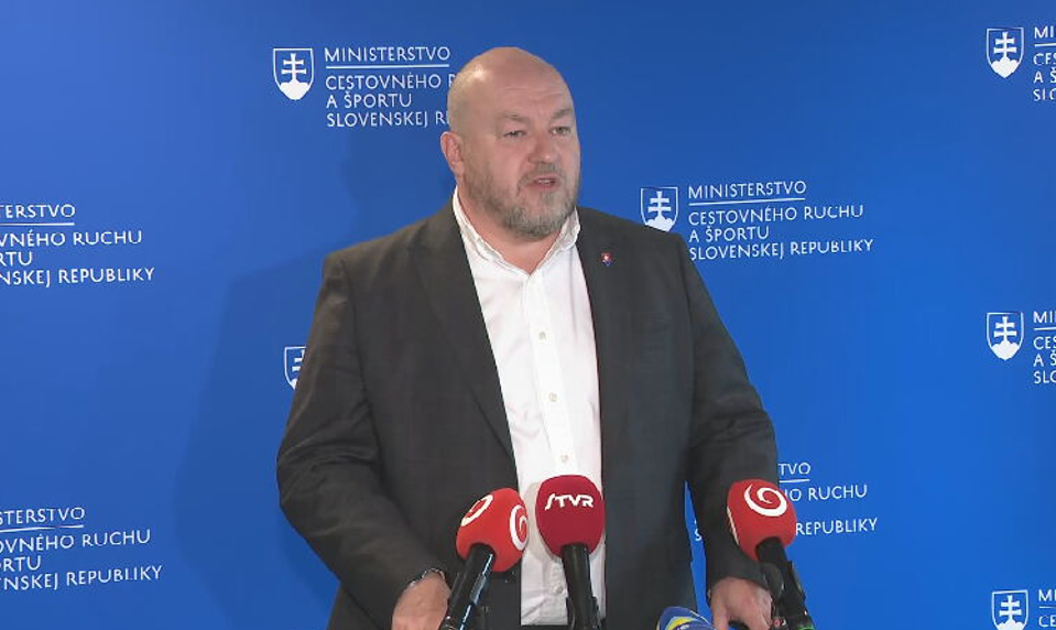 Tlačová beseda ministra športu po stretnutí so Slovenským futbalovým zväzom