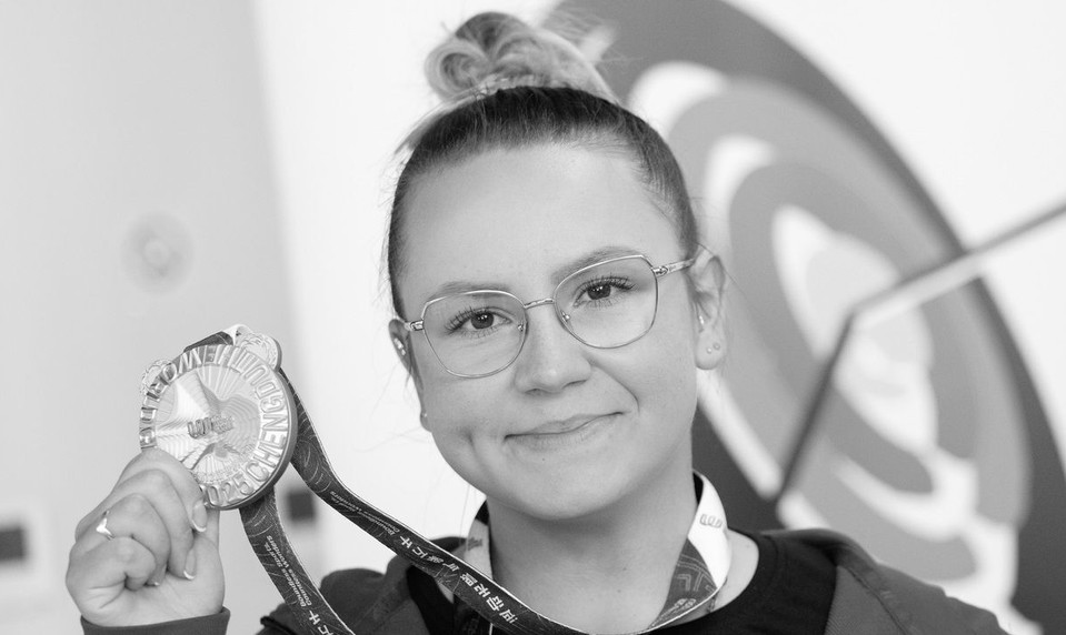 Denise BARÁNKOVEJ (†24) dali blízki posledné zbohom, čiernu vynechali