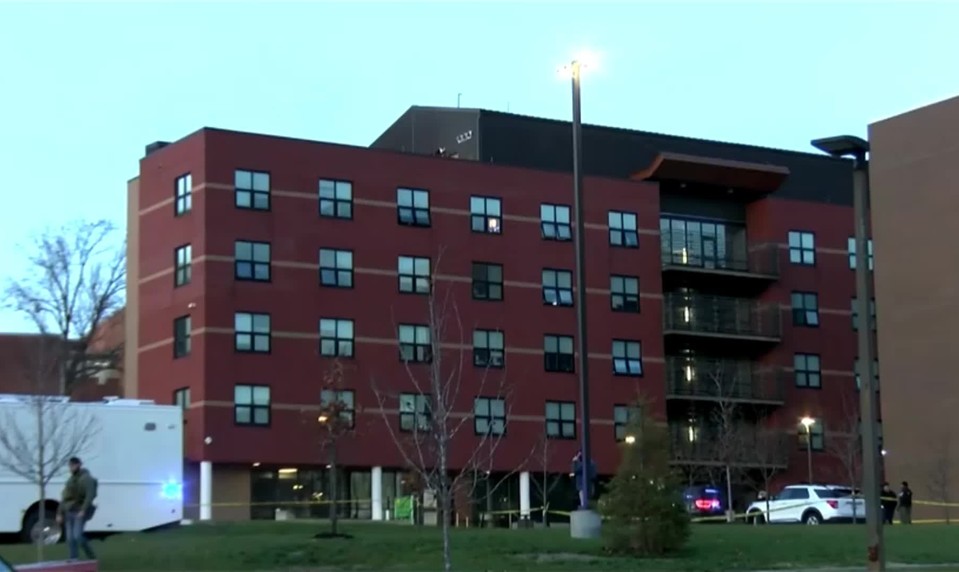 Na americkej univerzite v štáte Kentucky sa strieľalo, vyhasol jeden život