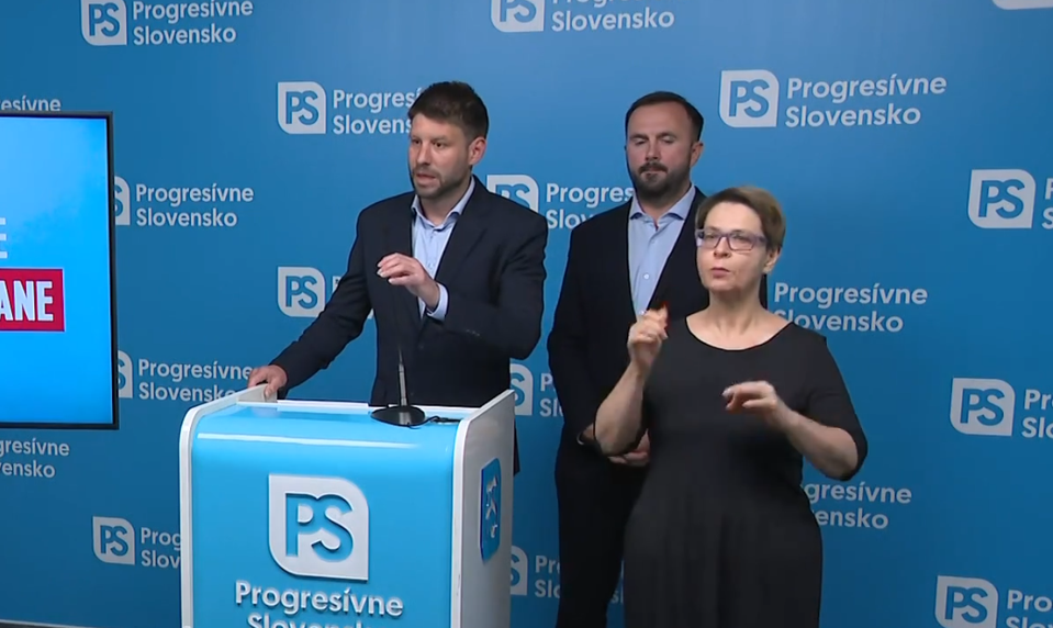 Tlačová beseda strany PS o zrušení transakčnej dane