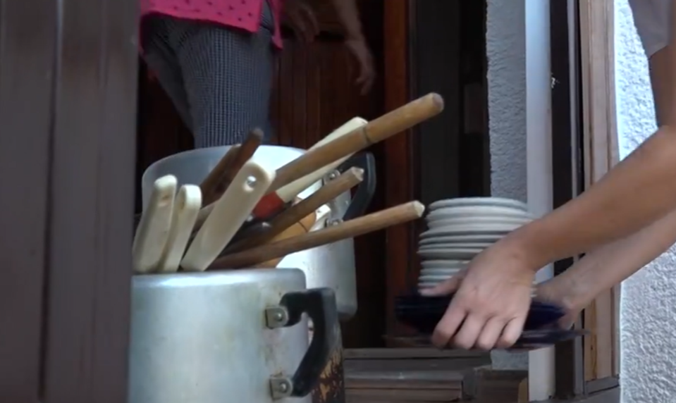 Luxus, o ktorom nevieme: Aj hrniec a tanier môžu byť pre niekoho nedosiahnuteľné