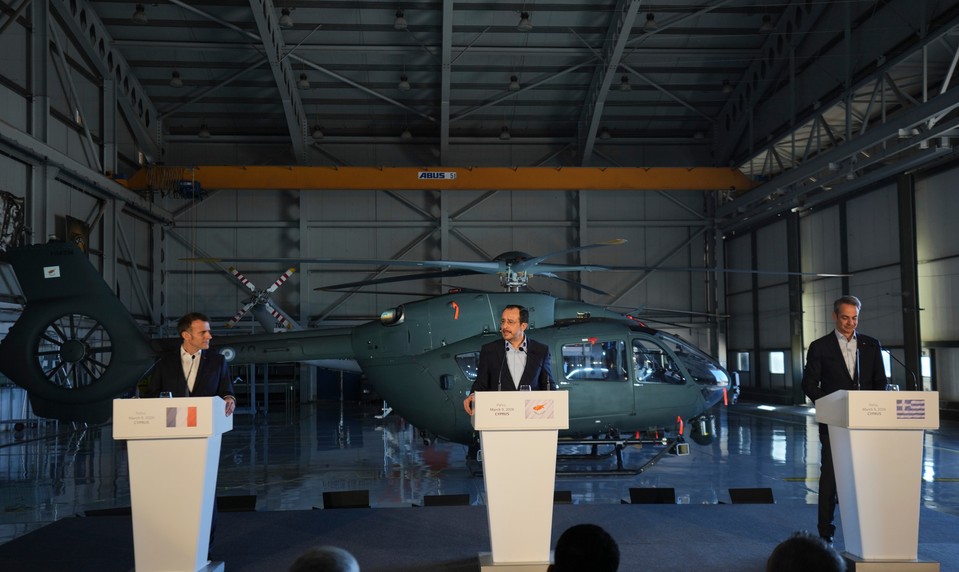 ONLINE: Francúzsko a spojenci pripravujú obrannú misiu na znovuotvorenie Hormuzu