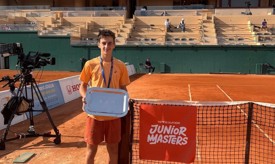 Strieborný Max Lörinčík medzi európskou tenisovou elitou