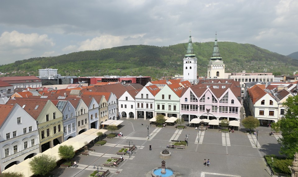 Nočný klub lákal na meno sexuálneho predátora. Sľuboval alkohol aj vstup pre mladistvé