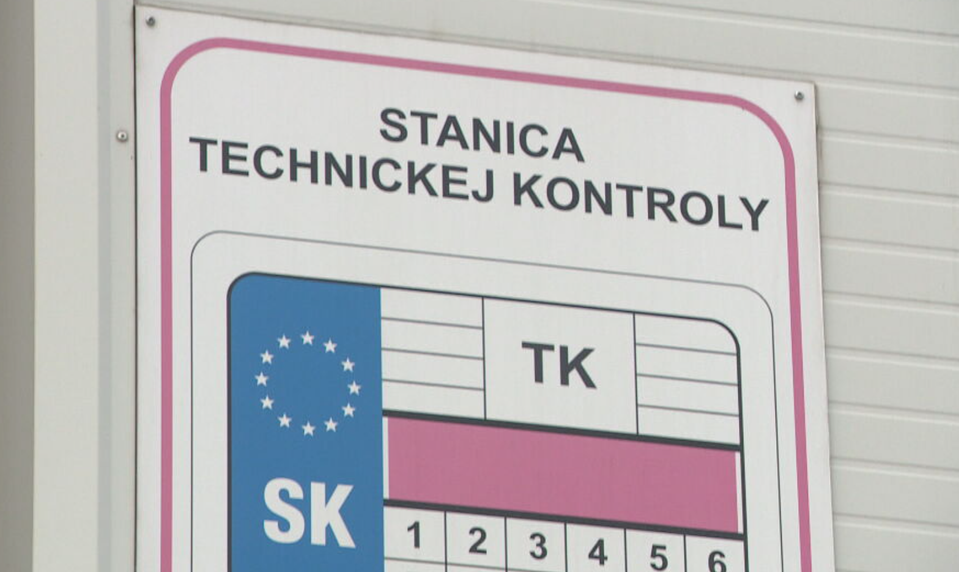 Ak nezaplatíte, vaše vozidlo bude vyradené z evidencie. Nové sankcie začnú platiť už čoskoro