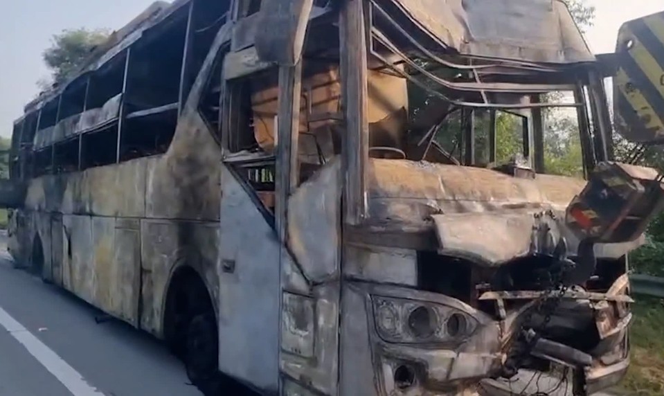 Horor v autobuse: Vodič odmietol zastaviť, požiar neprežilo deväť cestujúcich