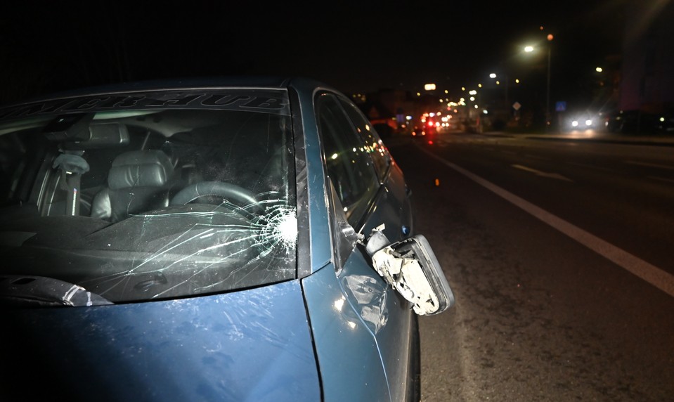 Tragický večer na Kysuciach: Vodič (18) zrazil mladú ženu priamo na priechode