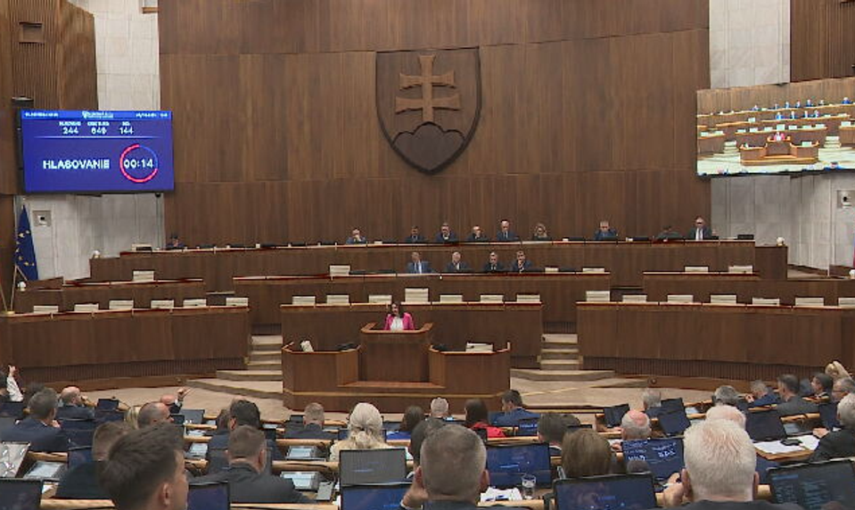 Rok s dlhými prázdninami, parlament má naplánovaných len päť schôdzí