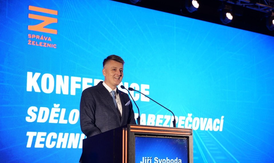 Riaditeľa českej Správy železníc, ktorý mal doma milióny, odvolala správna rada