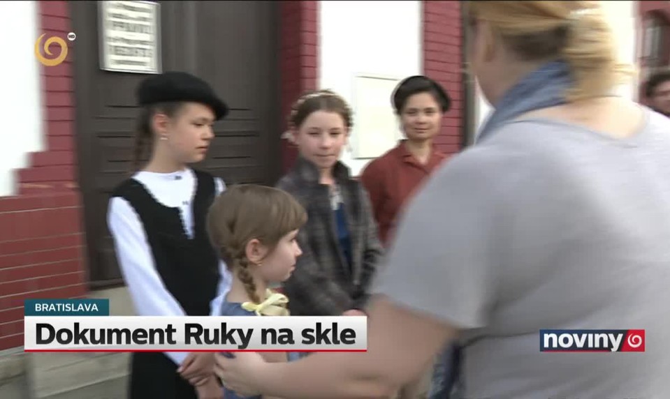 Dokument Ruky na skle