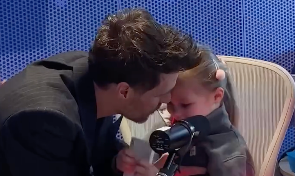 Mareš oslávil 50. narodeniny, TOTO prekvapenie ale nečakal! Nechýbali ani slzy!