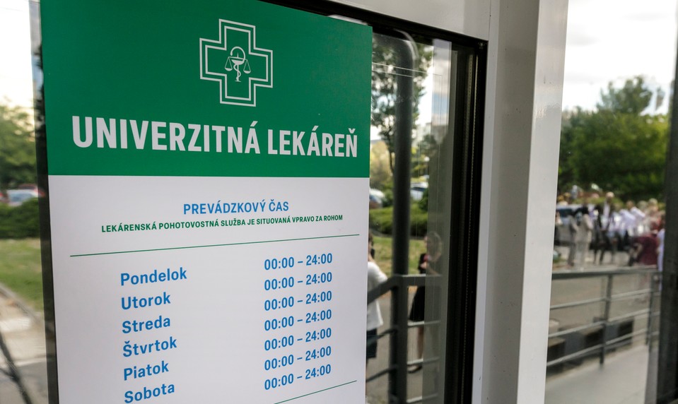 Bratislava má opäť nonstop lekáreň. Kraj ju dotuje sumou 140-tisíc eur ročne