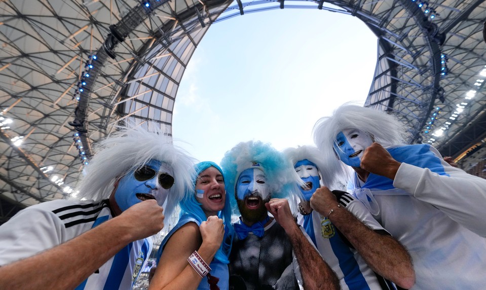 Fanúšikovia si mysleli, že vyhrali jackpot. FIFA im omylom rozdala lístky na MS zadarmo