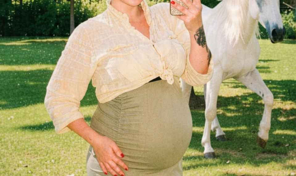 Kontroverzná česká influencerka urgentne hospitalizovaná! Vážne problémy krátko pred pôrodom!