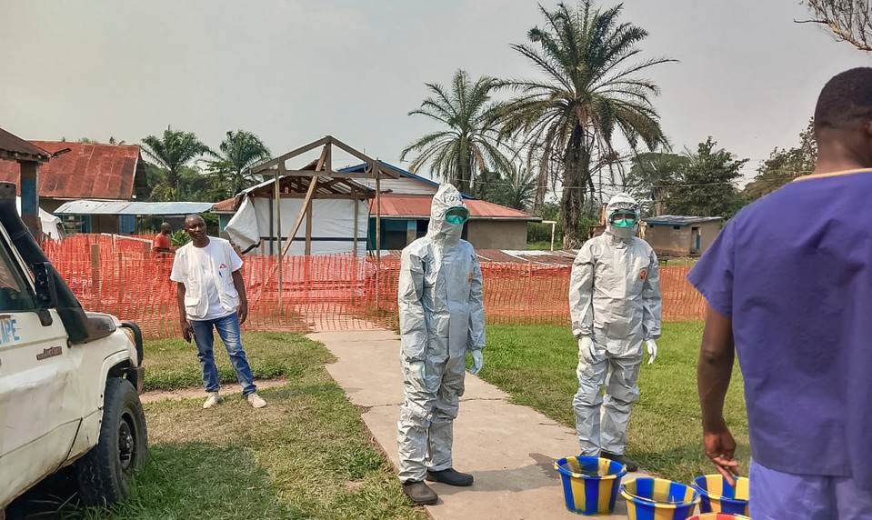 WHO vyhlásila stav ohrozenia zdravia v súvislosti so vzácnym kmeňom vírusu Ebola