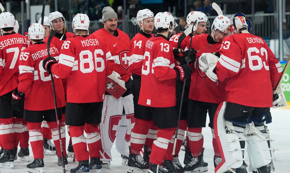 Švajčiari zdolali Talianov 3:0, vo štvrťfinále ich čakajú Fíni