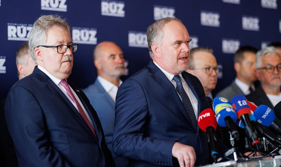 Zamestnávatelia vyzývajú vládu, aby konala: Bez rastu ekonomiky nebudú ani vyššie platy