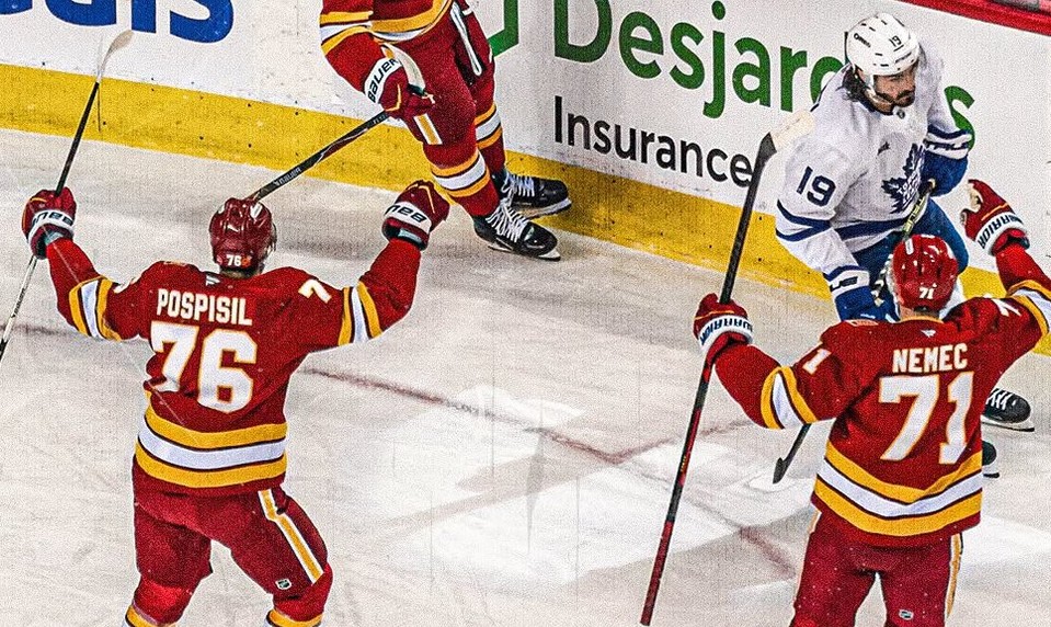 Slováci žiarili v NHL, duo z Calgary vyprodukovalo štyri body