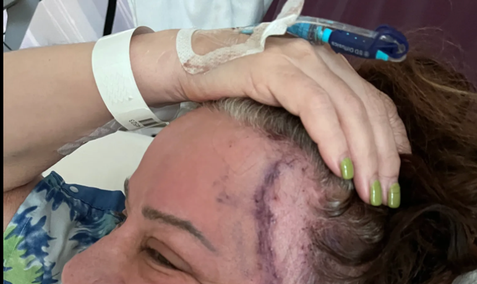 Hudobný svet v slzách: Agresívna rakovina prekazila rozlúčkové turné známej speváčky!