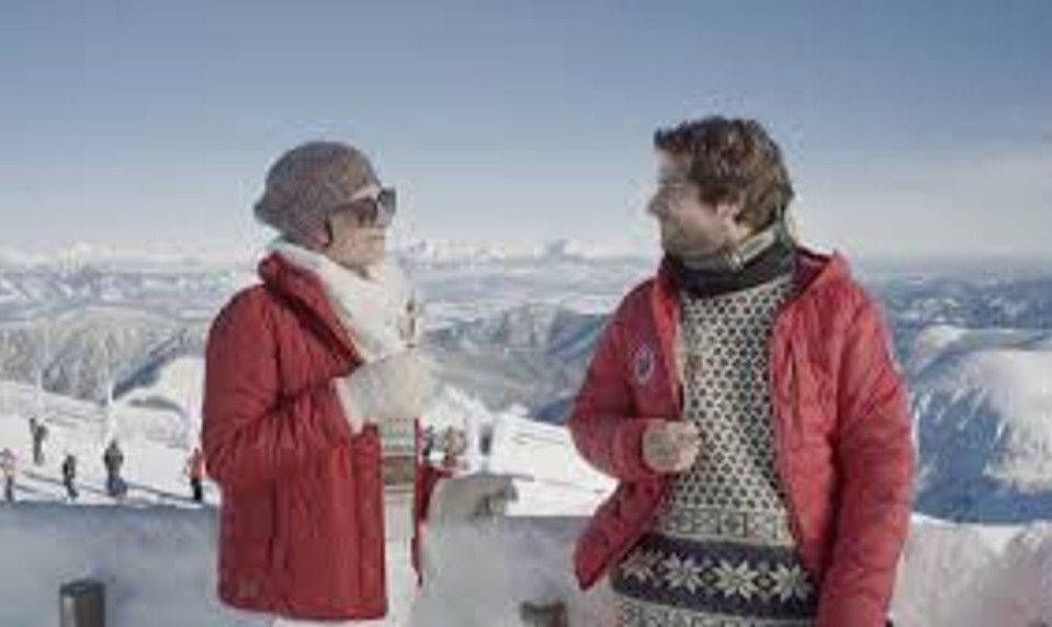 V českej komédii Ženská na vrchole budete počuť aj slovenčinu! Kto sa o to postaral?