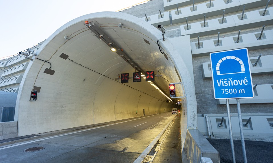 Tunel Višňové čaká rozsiahla údržba. Toto je prehľad všetkých jeho uzáver