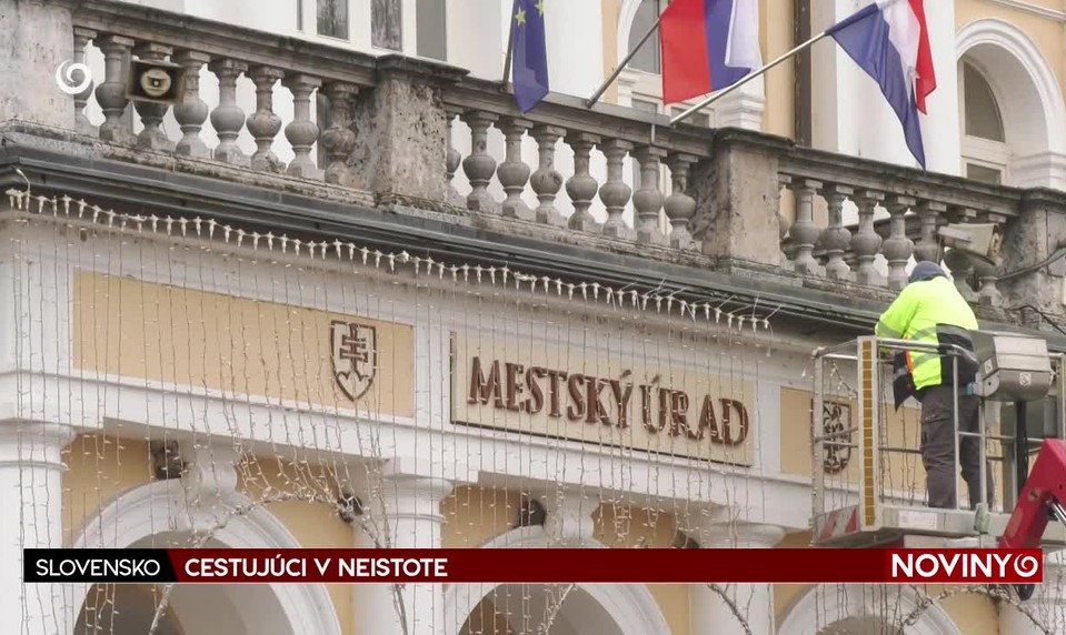 CESTUJÚCI V NEISTOTE
