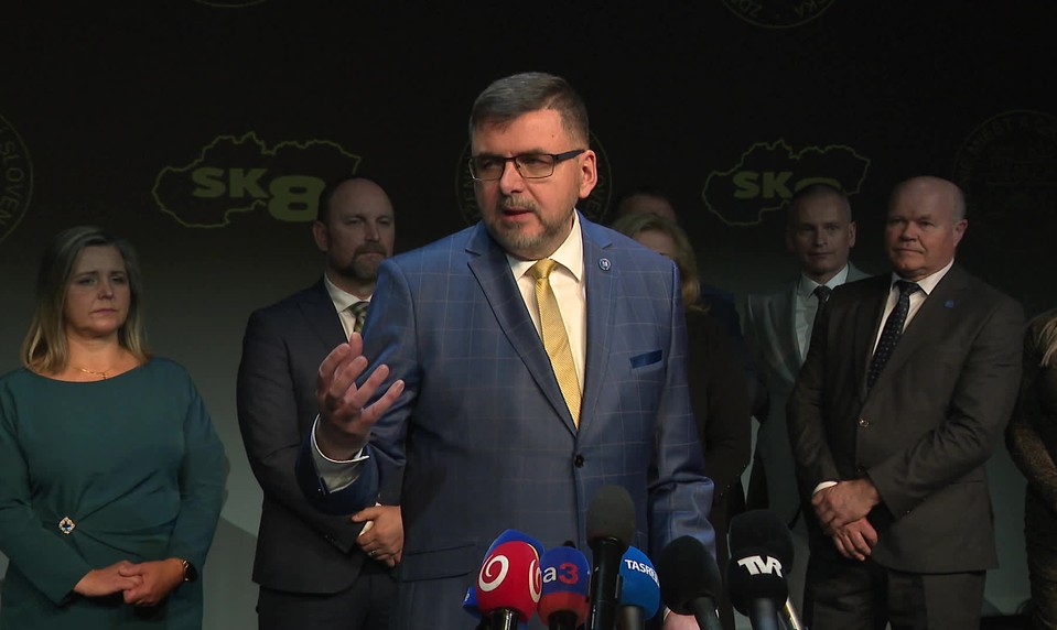 Samosprávy predstavili návrh zmien. Hovoria o zrušení štátnych úradov či práve veta