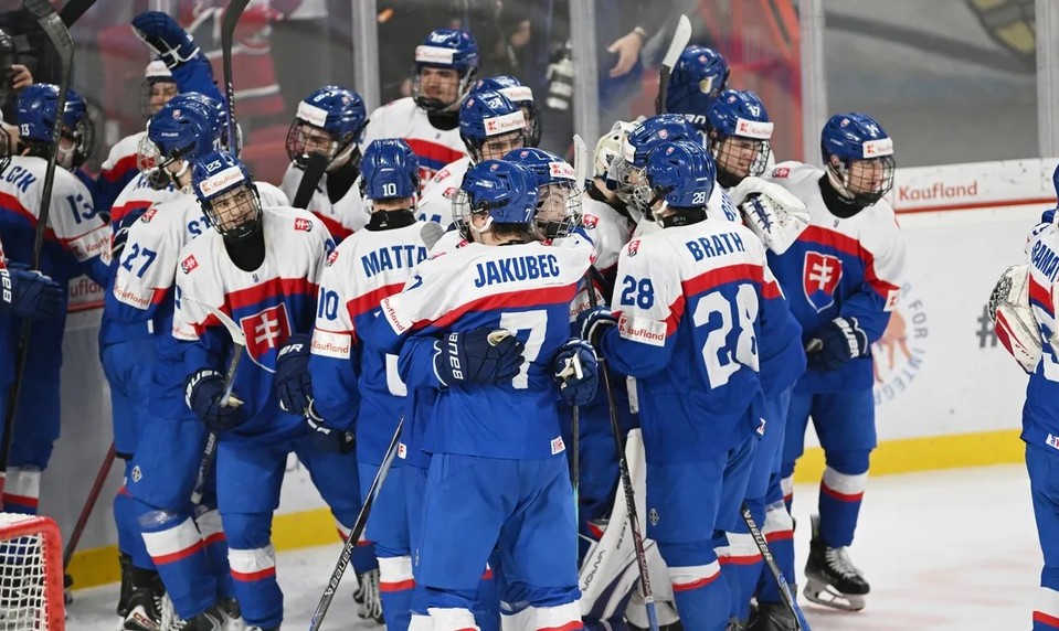 Slovenská osemnástka je v SEMIFINÁLE prestížneho Hlinka Gretzky Cup