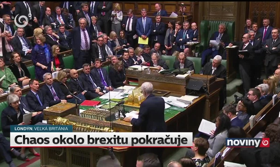 Chaos okolo brexitu pokračuje