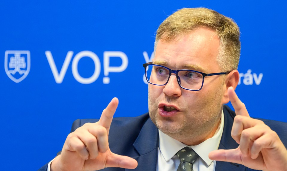 Ombudsman žiada políciu o ochranu po vyhrážkach: Reaguje na kritiku návrhu o registrácii cirkví