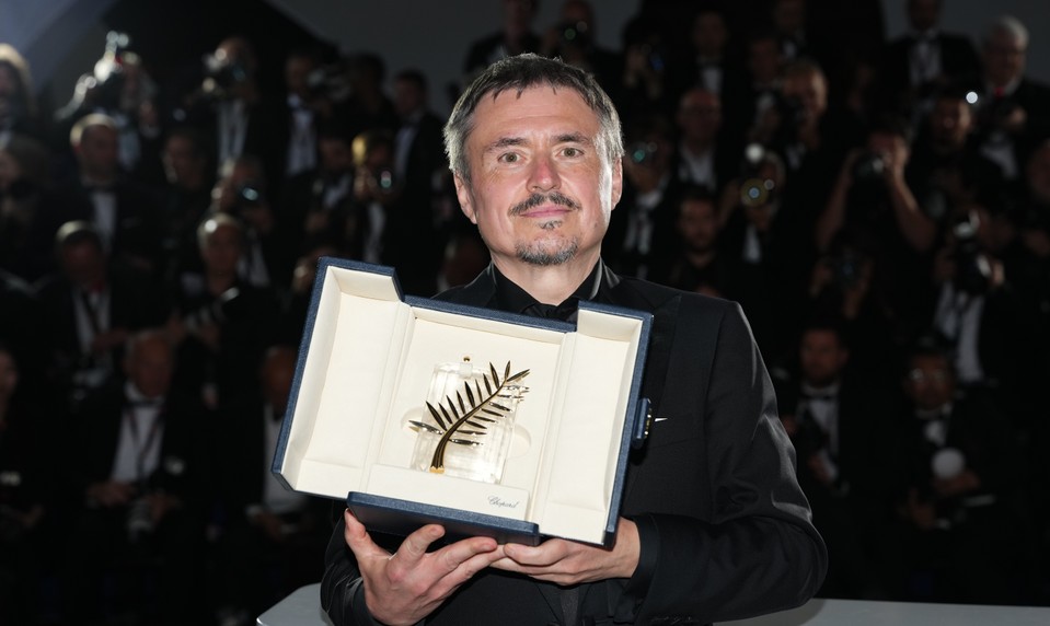 Rumunský režisér ovládol Cannes. Zlatú palmu získal film o polarizovanej spoločnosti