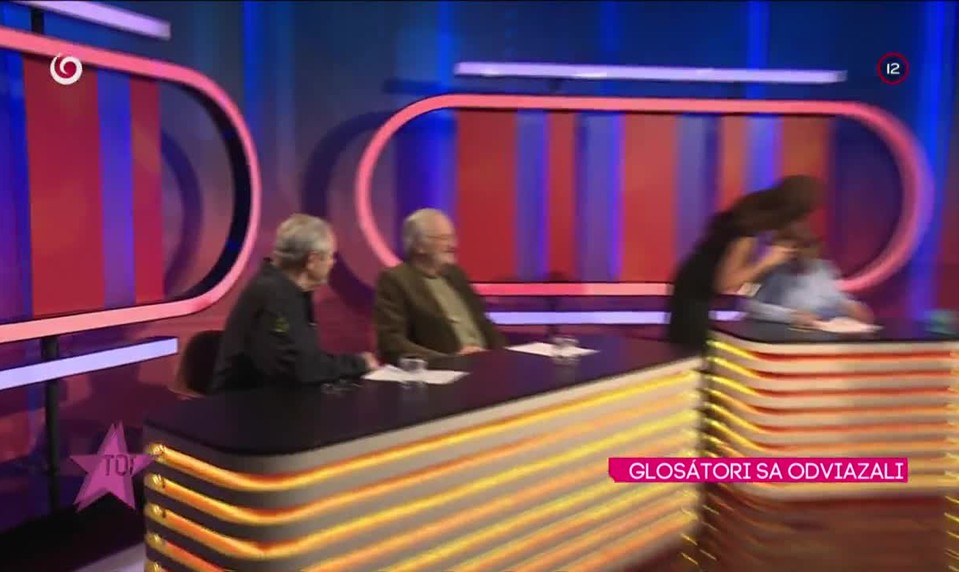 GLOSÁTORI SA ODVIAZALI
