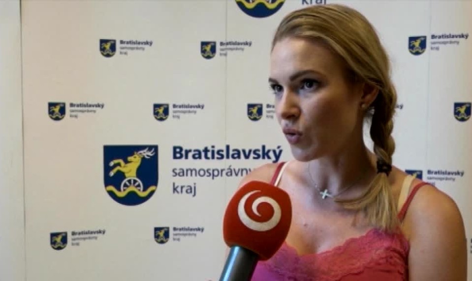 Obyvateľov Záhoria trápia komáre. Postreky vraj neboli dostatočné