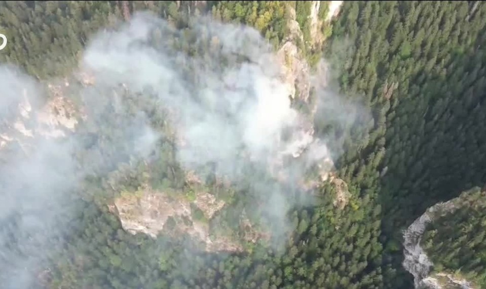 Oheň pod lupou: Vypaľovanie trávy je na Slovensku stále problém