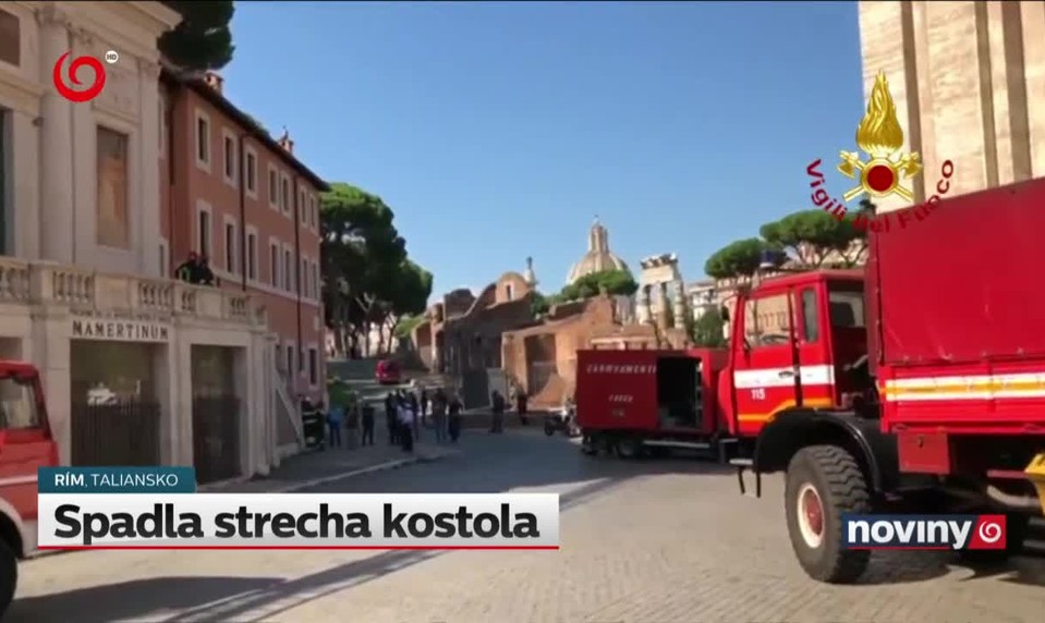 Spadla strecha kostola