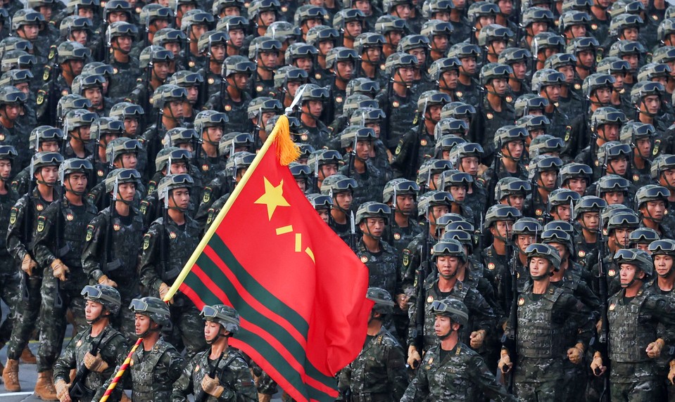 Západ za Čínou zaostal. Peking predstavil zázračné zbrane a vydesil svet