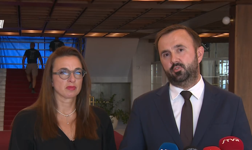 Tlačová beseda strany PS: Chaos okolo 15. septembra