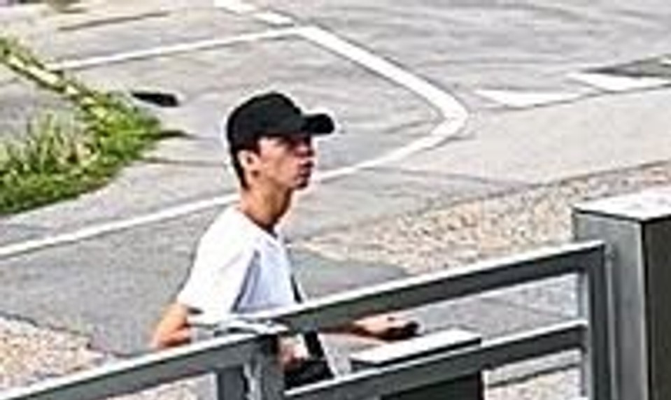 Do schránky domu vložil obálku s nábojom: Polícia pátra po mužovi z Trnavy
