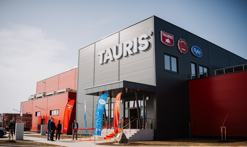 TAURIS prichádza s prvou správou o udržateľnosti, svoju stratégiu stavia na troch pilieroch