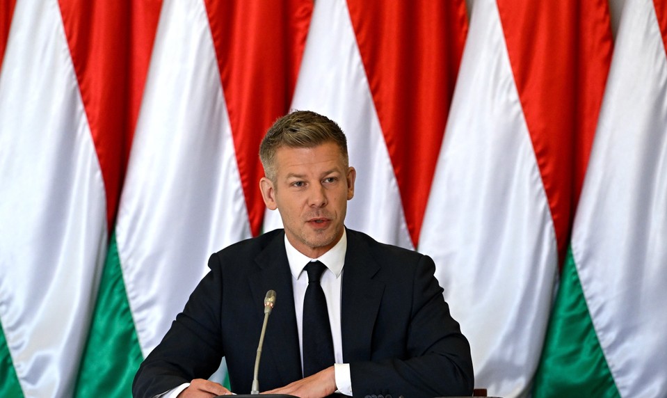 Magyar zverejnil časť spisov v prípade milosti osobe utajujúcej pedofilný čin