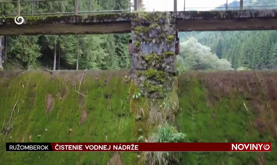 ČISTENIE VODNEJ NÁDRŽE