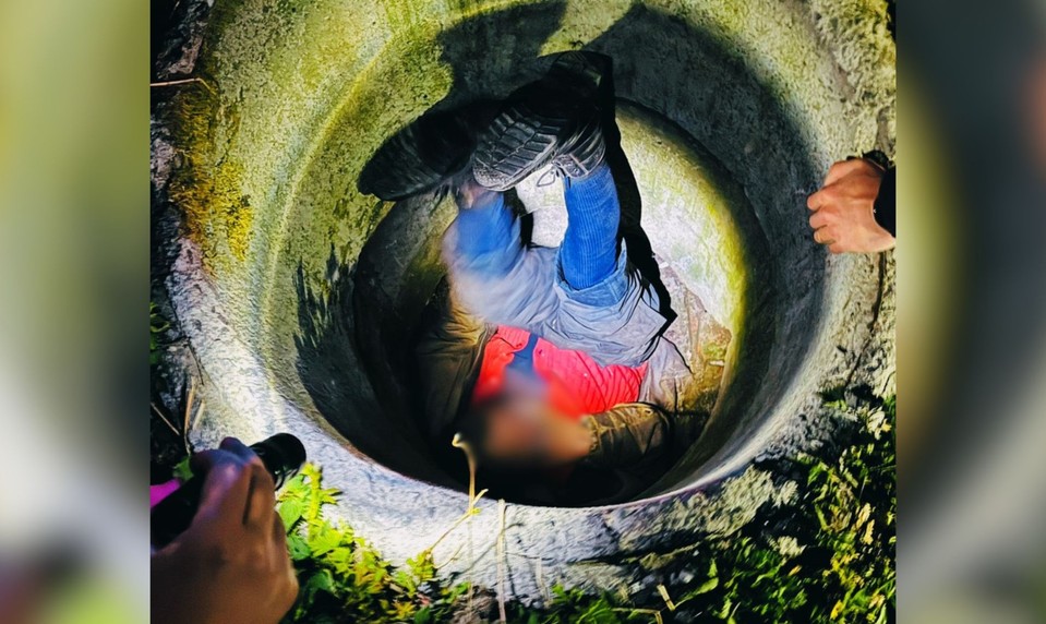 Senior spadol hlavou do šachty. Tragédii zabránila jedna vec