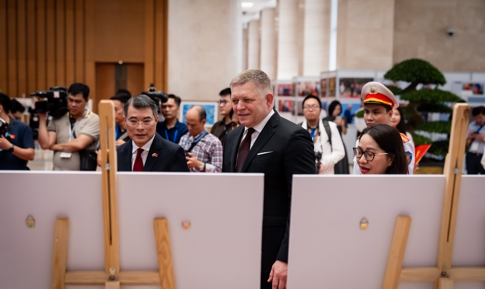 Fico vo Vietname: Slovensko chce byť mostom medzi EÚ a Áziou