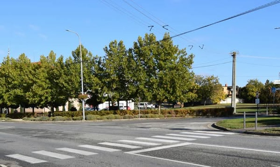 Opitá vodička zrazila 86-ročnú seniorku na priechode pre chodcov. Nafúkala 1,35 promile