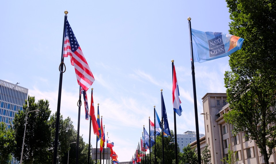 Dve tretiny spojencov NATO sa zapojili do programu na podporu Ukrajiny vojenským vybavením