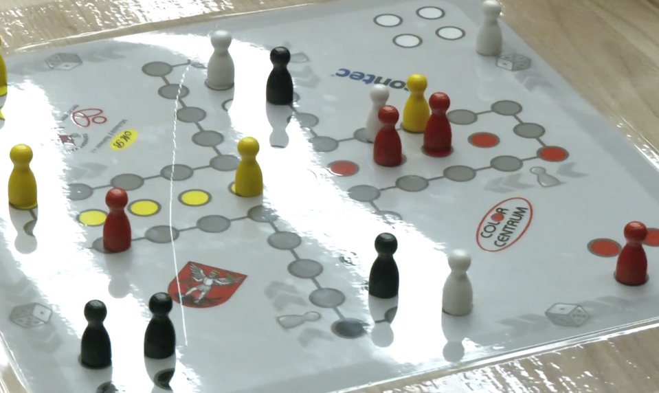 Rekordný turnaj Človeče: Do hry sa zapojilo vyše 200 ľudí