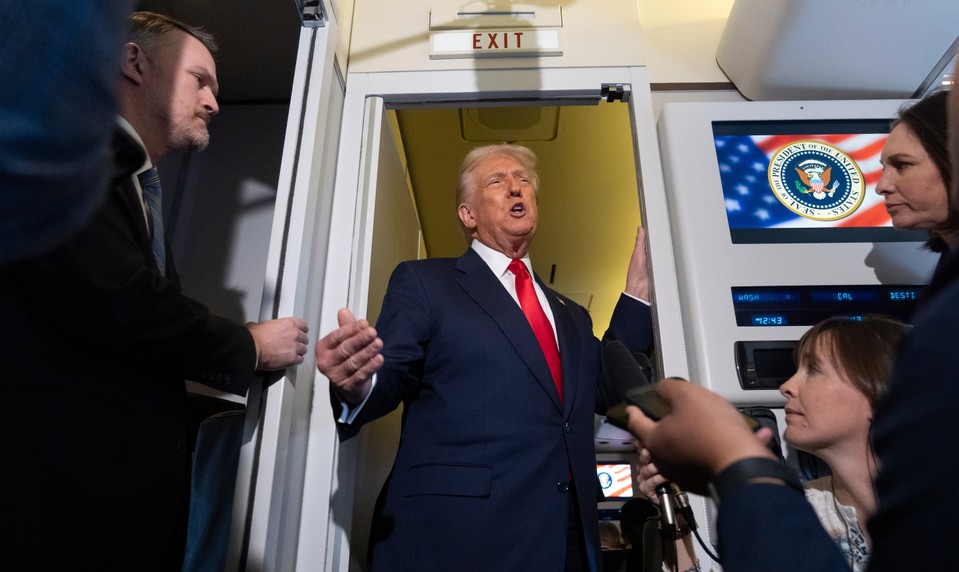 Ak sa Trumpovi podarí rozbiť čínsko-ruské spojenectvo, Putin by prišiel o moc. Kľúčom je ropa